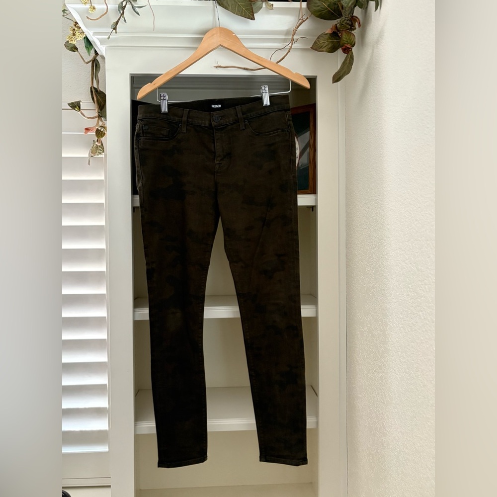 HUDSON Krista Super Skinny Ankle Jeans Dark Green Camo Pants Size 29 made in USA